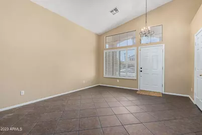 295 W Goldfinch, Chandler, AZ 85286 - Photo 7