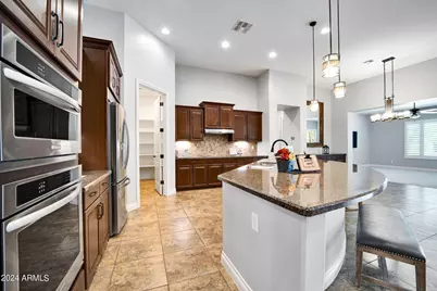 9378 W Via Montoya Drive, Peoria, AZ 85383 - Photo 9