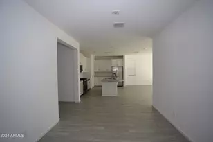 9225 W Willow Bend Ln, Phoenix, AZ 85037 - Photo 15