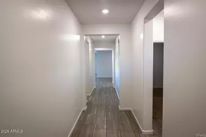 9225 W Willow Bend Lane, Phoenix, AZ 85037 - Photo 5