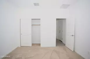 9225 W Willow Bend Ln, Phoenix, AZ 85037 - Photo 11