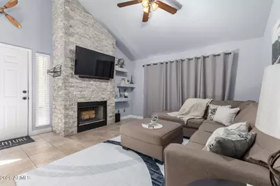 1111 W Summit Place #29, Chandler, AZ 85224 - Photo 5