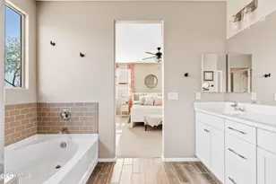 7915 S 23rd Way, Phoenix, AZ 85042 - Photo 25