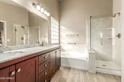 4309 E Thistle Landing Drive, Phoenix, AZ 85044 - Photo 17