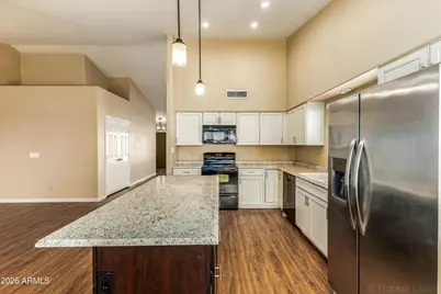 4309 E Thistle Landing Drive, Phoenix, AZ 85044 - Photo 11