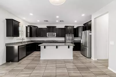 9034 W Alice Avenue, Peoria, AZ 85345 - Photo 11