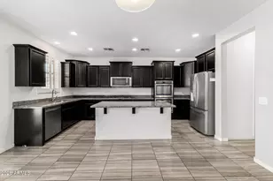 9034 W Alice Ave, Peoria, AZ 85345 - Photo 11