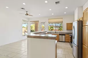 11021 N 13th St, Phoenix, AZ 85020 - Photo 9