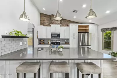 637 W Wagner Court, Gilbert, AZ 85233 - Photo 13