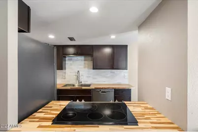 7810 E Keim Drive, Scottsdale, AZ 85250 - Photo 7