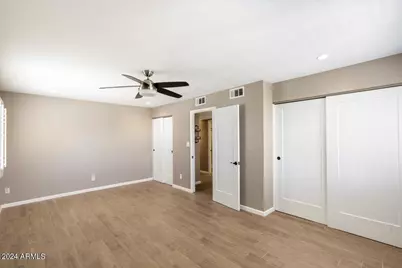 7810 E Keim Drive, Scottsdale, AZ 85250 - Photo 15
