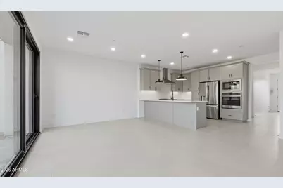 5820 S 35th Way, Phoenix, AZ 85040 - Photo 3