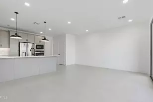 5820 S 35th Way, Phoenix, AZ 85040 - Photo 5