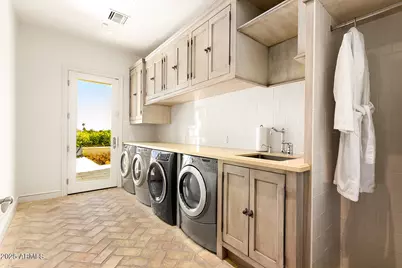 8531 N 49th Street, Paradise Valley, AZ 85253 - Photo 59