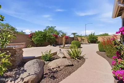5253 W Maya Way, Phoenix, AZ 85083 - Photo 33