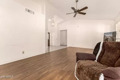 26052 S Glenburn Drive, Sun Lakes, AZ 85248 - Photo 7