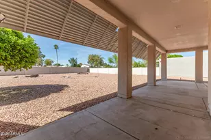 26052 S Glenburn Dr, Sun Lakes, AZ 85248 - Photo 21