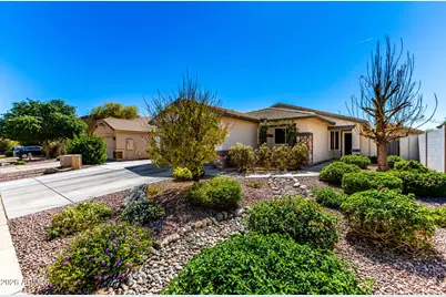 17755 W Hearn Road, Surprise, AZ 85388 - Photo 3