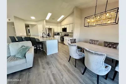 4212 E Sandia Street, Phoenix, AZ 85044 - Photo 1