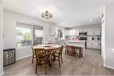 724 W Sandra Terrace, Phoenix, AZ 85023 - Photo 11