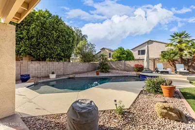724 W Sandra Terrace, Phoenix, AZ 85023 - Photo 31