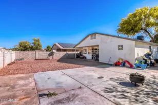 10202 N 87th Ave, Peoria, AZ 85345 - Photo 27