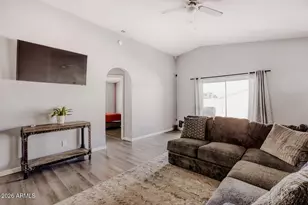 10202 N 87th Ave, Peoria, AZ 85345 - Photo 9