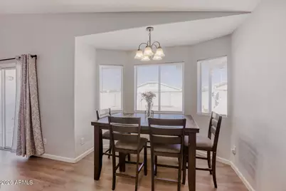 10202 N 87th Avenue, Peoria, AZ 85345 - Photo 9