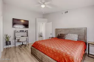 10202 N 87th Ave, Peoria, AZ 85345 - Photo 17