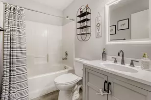 10202 N 87th Ave, Peoria, AZ 85345 - Photo 23