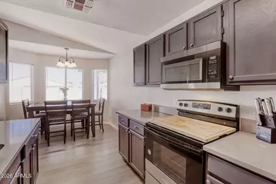 10202 N 87th Avenue, Peoria, AZ 85345 - Photo 15