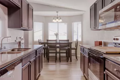 10202 N 87th Avenue, Peoria, AZ 85345 - Photo 17