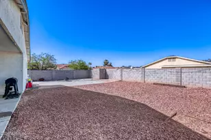 10202 N 87th Ave, Peoria, AZ 85345 - Photo 25