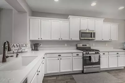 18012 W Jones Avenue, Goodyear, AZ 85338 - Photo 9