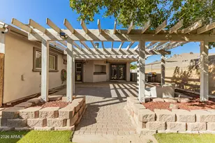 413 E Ellis Dr, Tempe, AZ 85282 - Photo 49