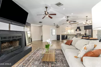 413 E Ellis Drive, Tempe, AZ 85282 - Photo 7