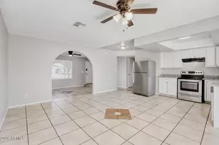 7201 W Rose Ln, Glendale, AZ 85303 - Photo 19