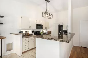 3123 W Irma Ln, Phoenix, AZ 85027 - Photo 17