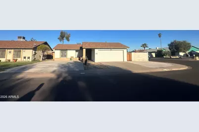 5101 N 69th Drive, Glendale, AZ 85303 - Photo 1