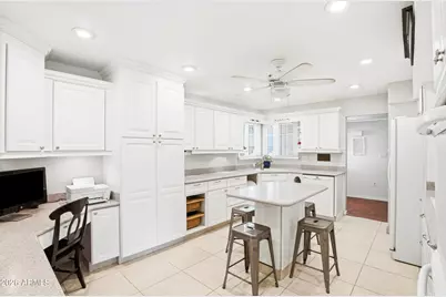 13411 N 50th Street, Scottsdale, AZ 85254 - Photo 11