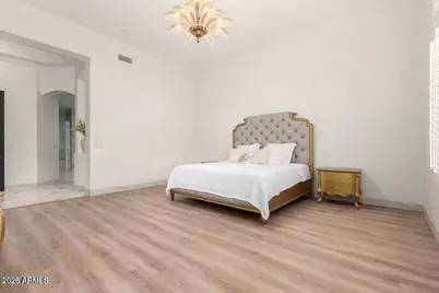 11312 E Greenway Road, Scottsdale, AZ 85255 - Photo 19
