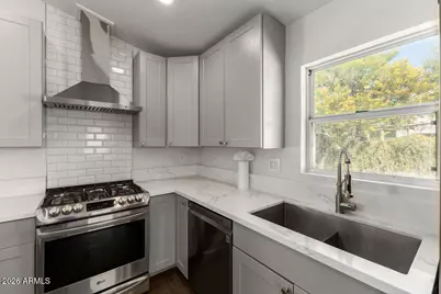 2316 N Mitchell Street, Phoenix, AZ 85006 - Photo 9