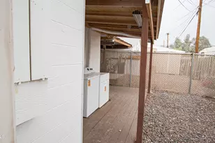 268 N Ocotillo Dr, Apache Junction, AZ 85120 - Photo 29