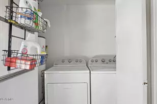 1030 E Bethany Home Rd, Phoenix, AZ 85014 - Photo 11