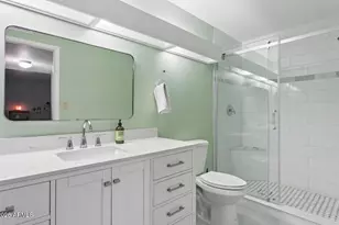 1030 E Bethany Home Rd, Phoenix, AZ 85014 - Photo 7