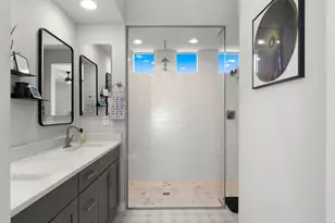 5957 E Salter Dr, Phoenix, AZ 85054 - Photo 19