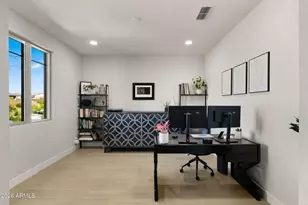 5957 E Salter Dr, Phoenix, AZ 85054 - Photo 7