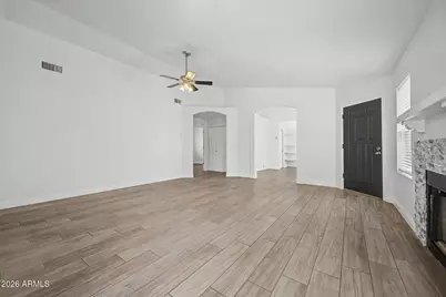 18632 N 42nd Way, Phoenix, AZ 85050 - Photo 7