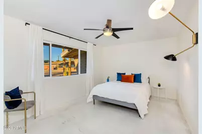 3715 E Glenrosa Avenue, Phoenix, AZ 85018 - Photo 13