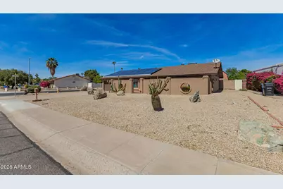 2902 E Claire Drive, Phoenix, AZ 85032 - Photo 5